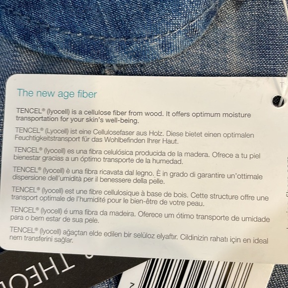 NWT  Chelsea & Theodore top - Picture 12 of 12